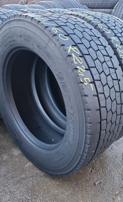 2 Sau (4) Anvelope (MOTRICA) Bridgestone  295/60 R22.5 M/S impecabile