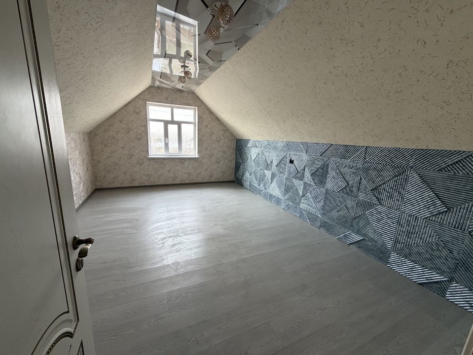 Zudlik bn Gulistonda uy sotiladi