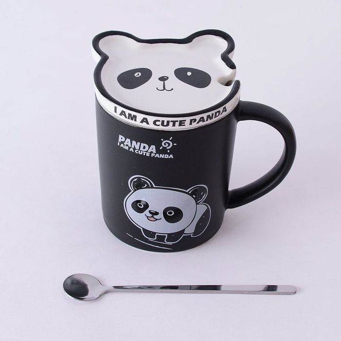 Продается чашка Панда.