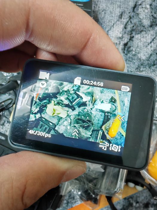 Продам экшен камеру akaso v50 pro