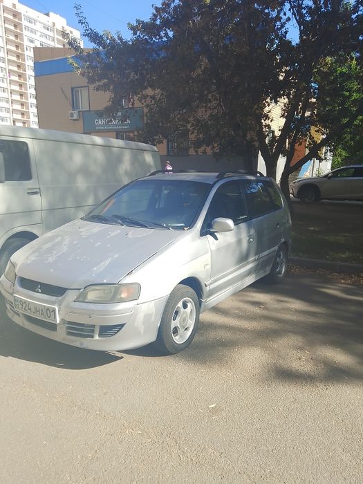 Mitsubishi space star