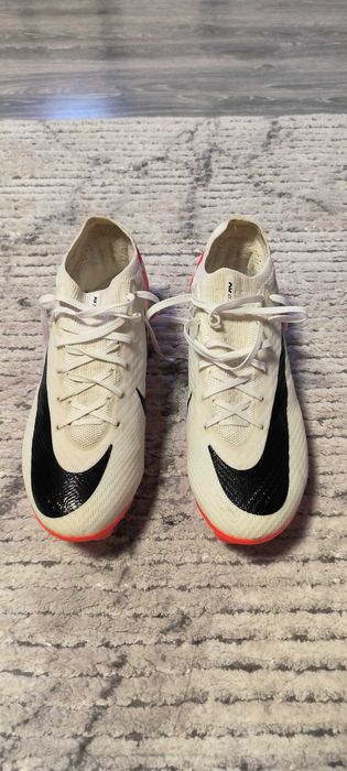 Vând ghete Nike mercurial originale