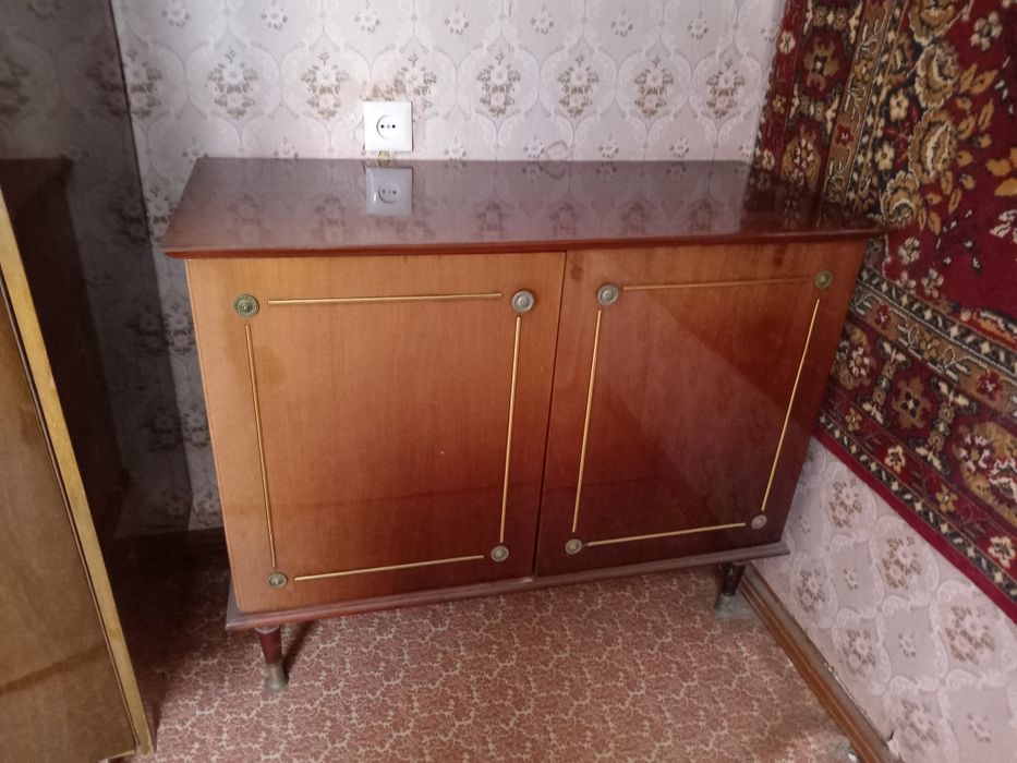 Отдам даром мебель