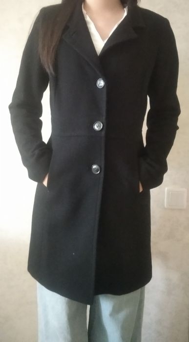 Пальто на девочку