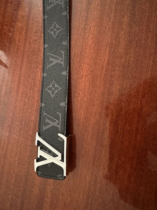 Curea LV ca noua, 110 cm