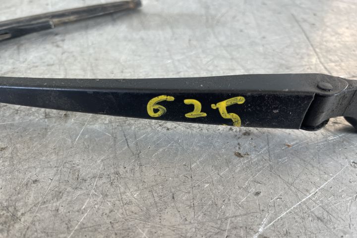 Brat stergator luneta haion 1J9955707 Volkswagen VW Golf a 4-a genera