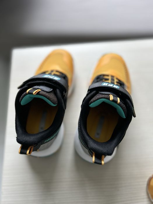 Маратонки Andy Studio Анди Студио. APG маратонки . 33 номер, 22 см