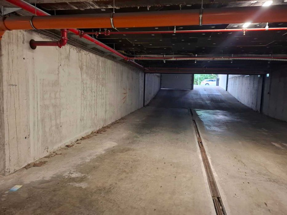 Продава се Многостаен апартамент в Бургас, Изгрев - 111 кв.м за 2252 €/кв.м - Снимка #16