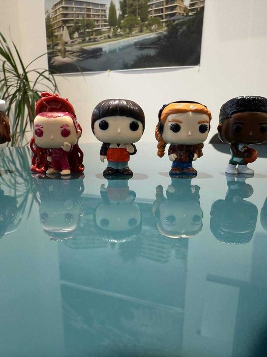 Stranger things kinder joy фигурки