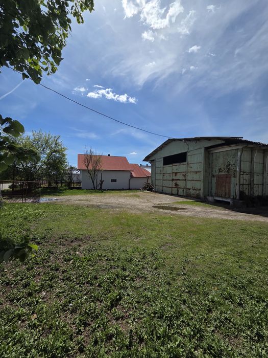 Inchiriez HALA 1545 mp DRĂGĂŞANI - acces 2 strazi