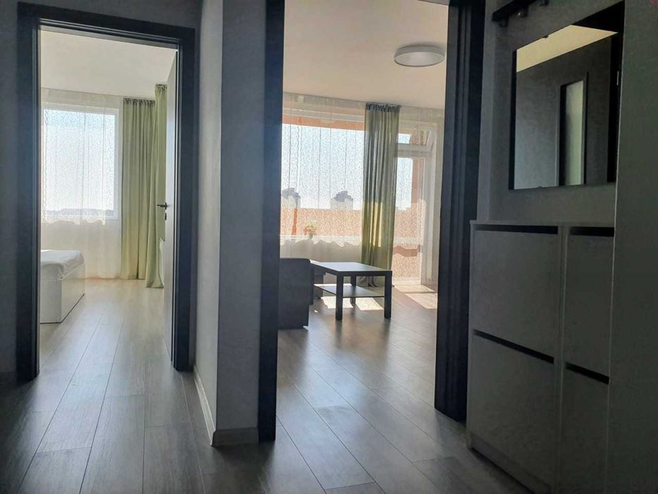 Дава се под наем Двустаен апартамент в Пловдив, Тракия - 78 кв.м за 420 € - Снимка #1