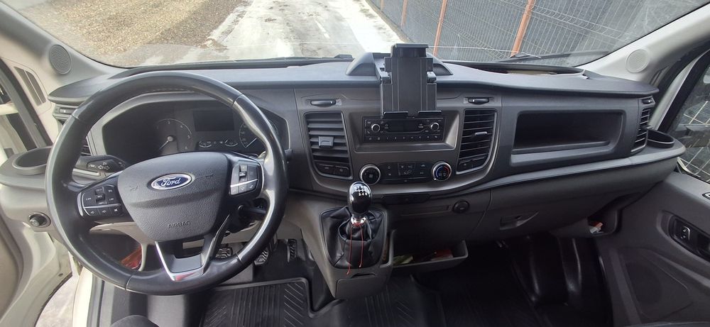 Ford transit -izoterma