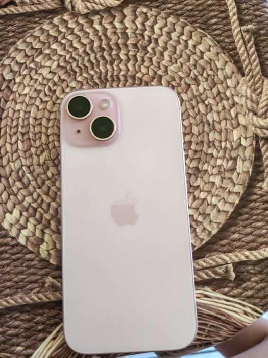 iphone 15 simplu