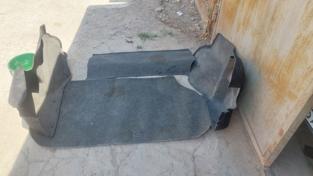 Ауди с-4  а-6 коврик