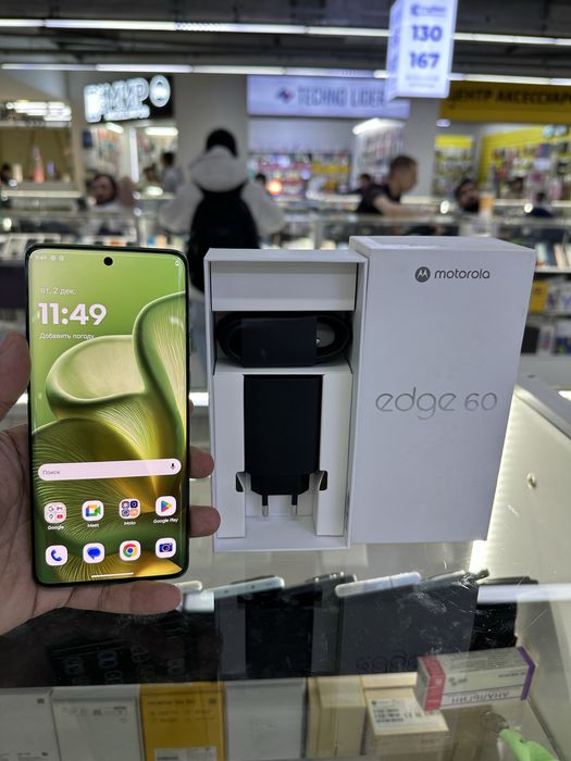 Moto edge 60 5G. 12/512