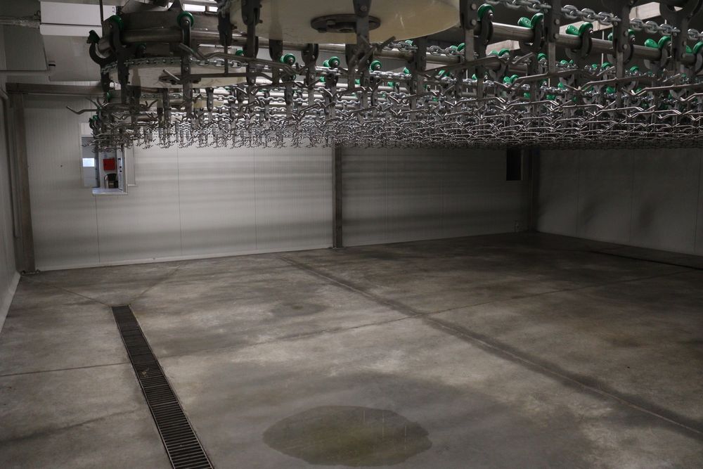 Продава се Промишлена сграда в Стара Загора, ОРБ - 3360 кв.м за 236 €/кв.м - Снимка #3