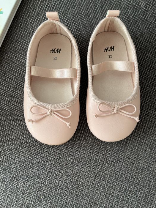 Нови детски балерини HM