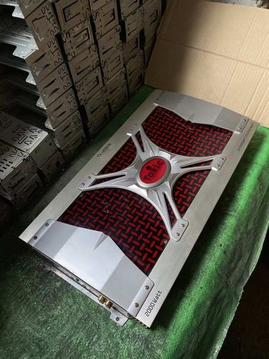 TOXIC (Черепа) - 1 x 675W RMS!! Огромен много Мощен и Качествен 2 канален авто бас усилвател стъпало за кола