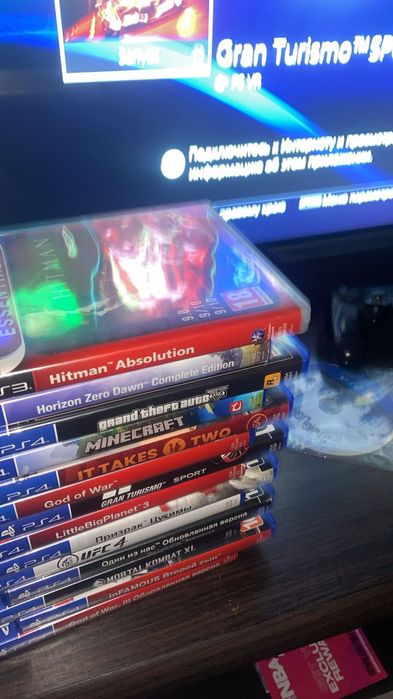 В продаже диски на Ps4