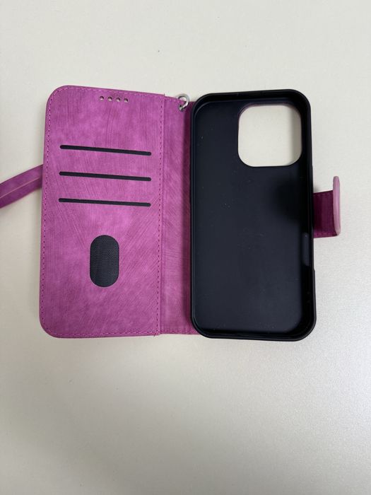 16 pro кейс чисто нов