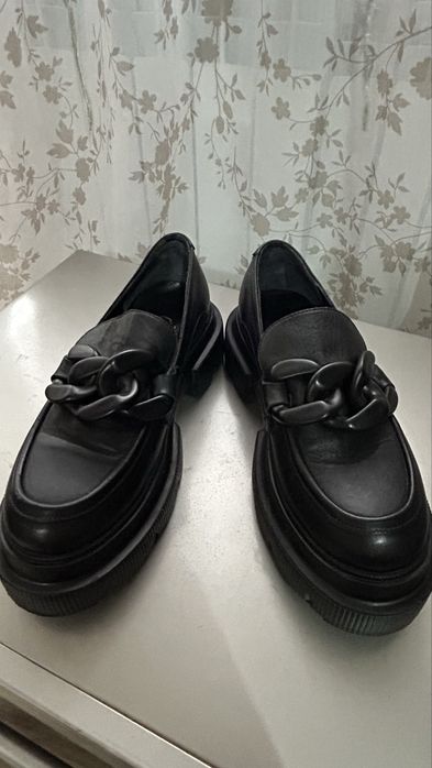 Туфли женские кожаные