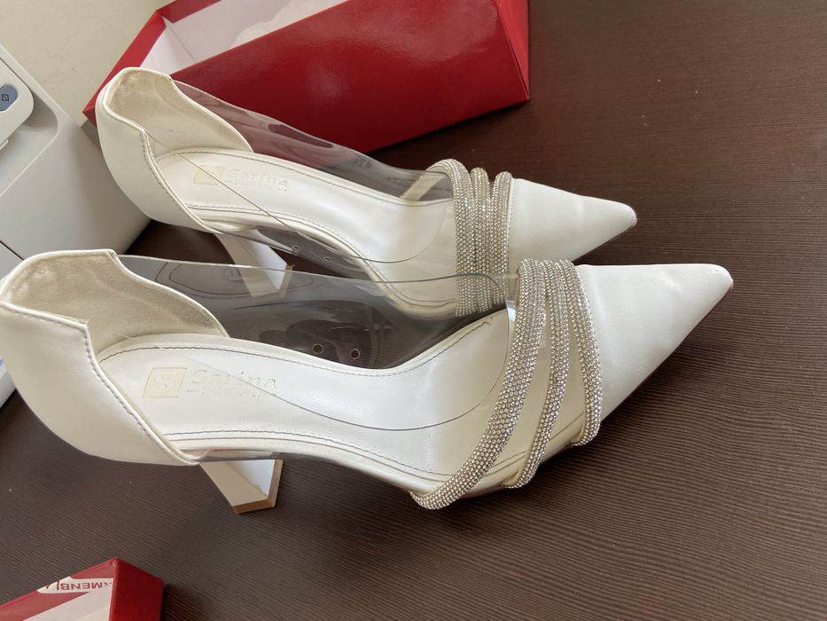 Туфли белые размер 37