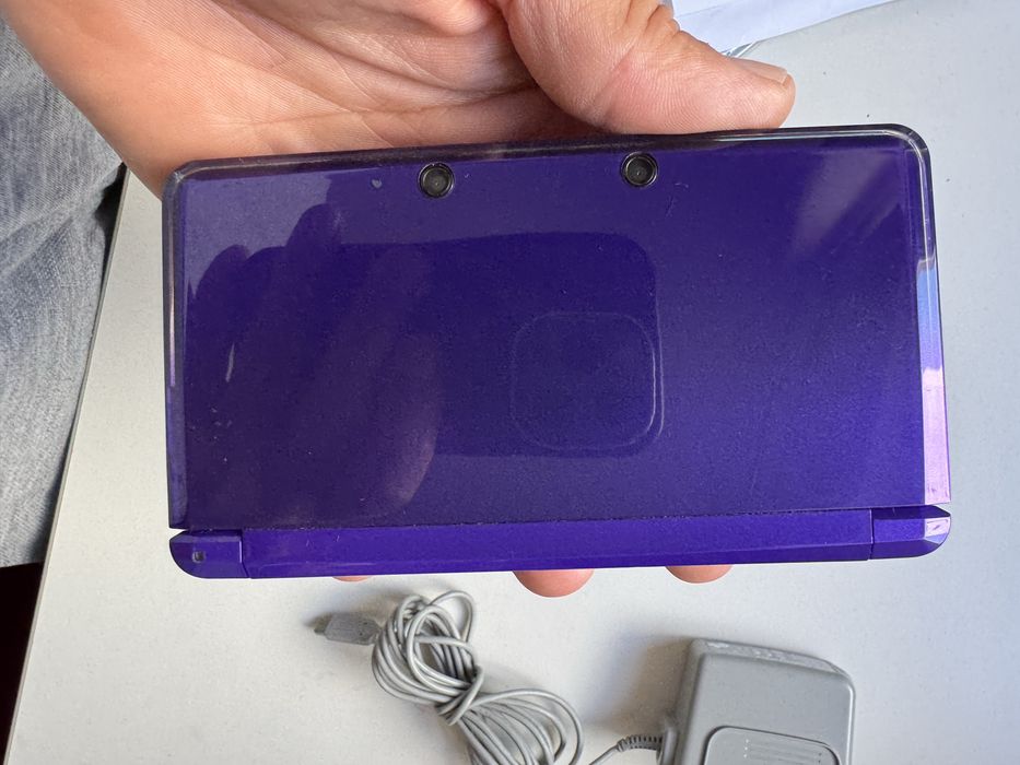 Nintendo 3ds purple