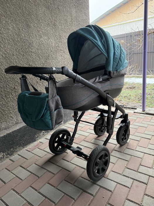 Продам детскую коляску Glory Classic 2 в 1