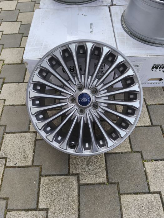 Jante originale Ford R18