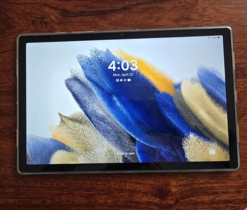 Продавам таблет Samsung Galaxy Tab A8 X200 10.5 64GB