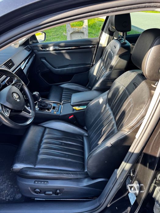 Skoda Superb 2018 2.0 DSG