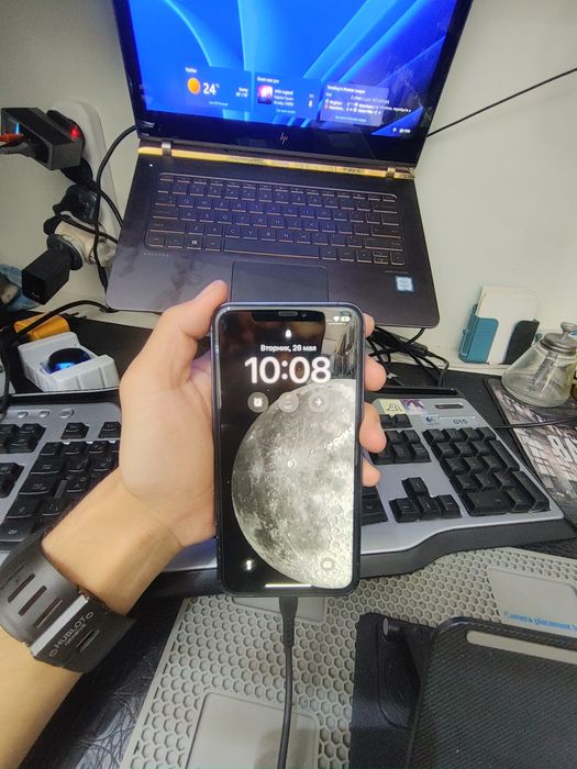 Iphone XS MAX 256gb iphone 17 pro max qilingan