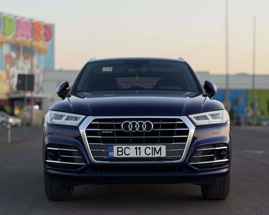 Audi Q5 Quattro S line 2.0 TDI 190 CP / Matrix / Distronic / CarPlay