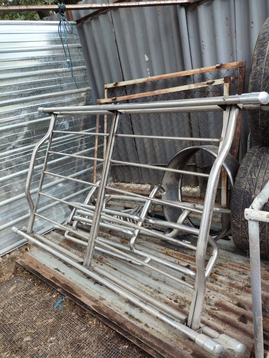 кингурятники, подфарники