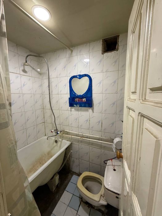 Продажа квартира Яшнабад Дубовый первый этаж кирпичный для Бизнеса