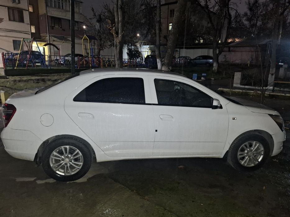 2022-yil Cobalt automat karobka