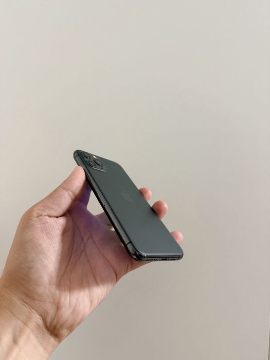 iPhone 11 Pro 64Gb - В отличном состоянии