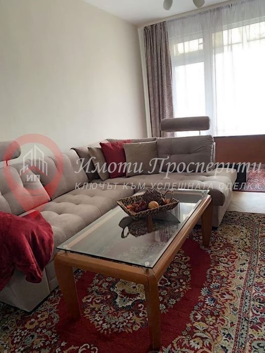 3-стаен в София-Иван Вазов площ 90 цена 1000