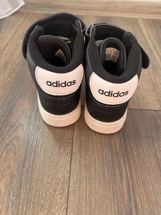 Маратонки/ кецове Adidas