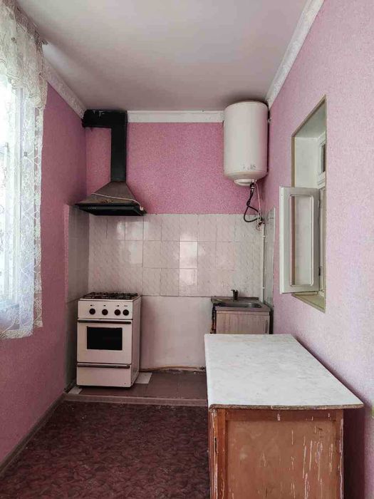 1/2/4 возле метро Технопарк и Дустлик