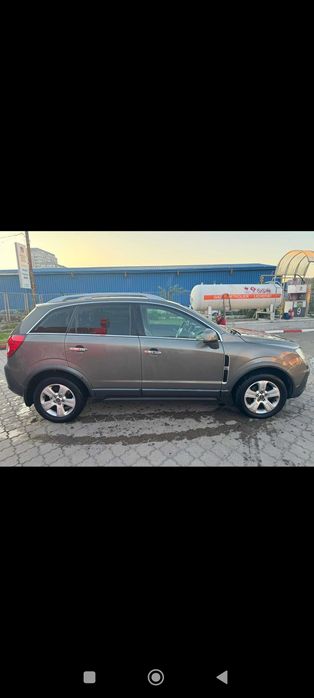 Vînd Opel Antara 2008