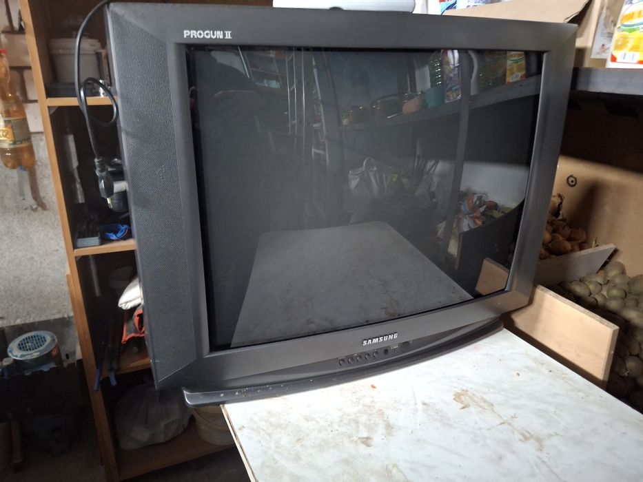 Телевизор Samsung