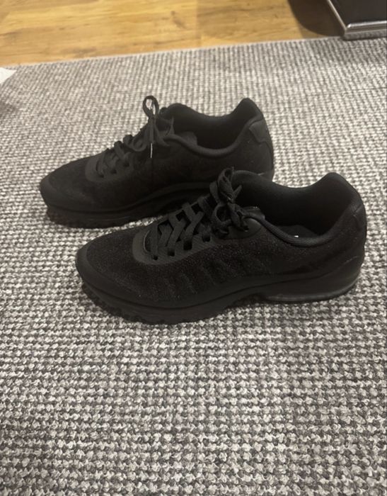 Nike air max invigor