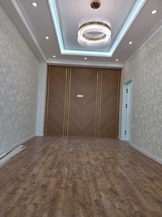 Uy sotiladi / Дом продаётся