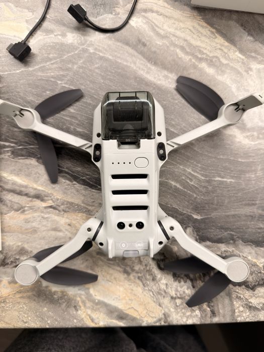 DJI MINI 4k като нов закупен на 09.05.2026