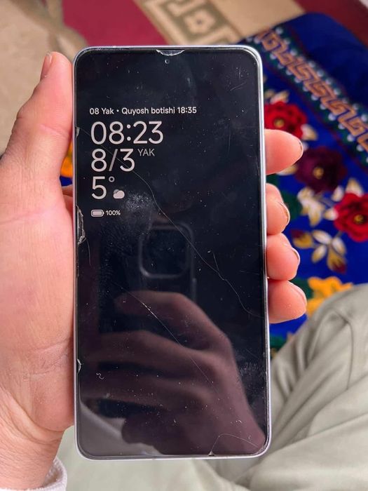 POCO F7 pro (512 GB 12+12 Ram)