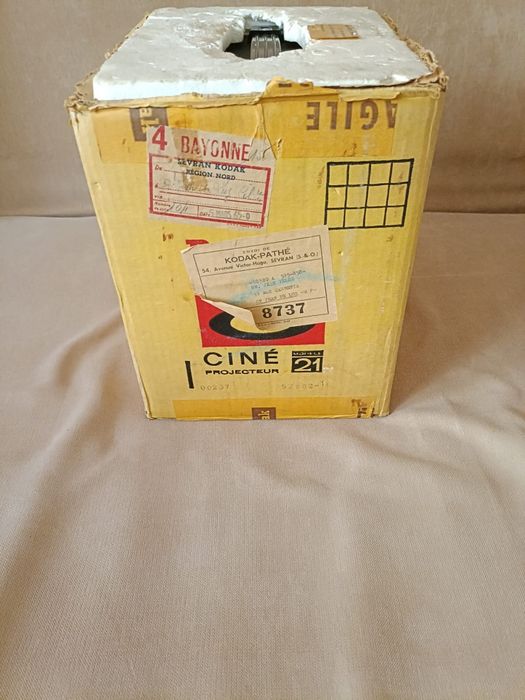 Proiector film Kodak