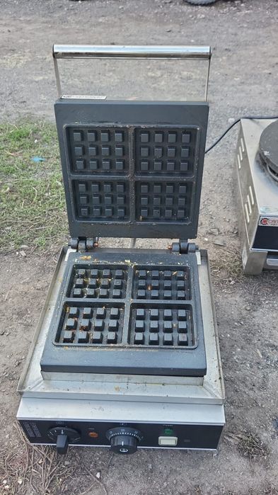Продам вафельницу