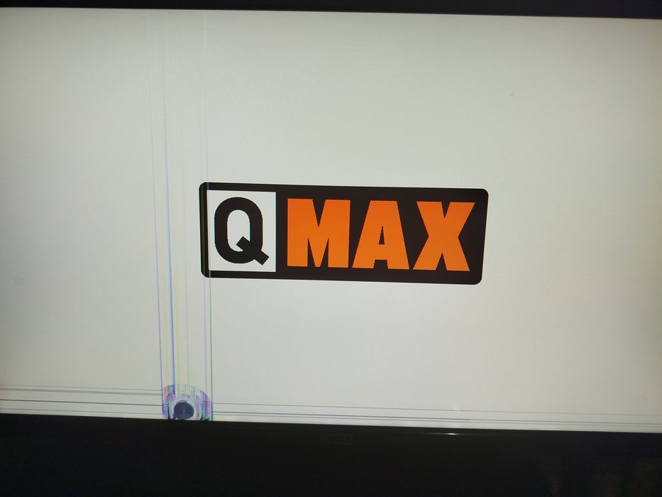 Продам монитор с полосами,торг имеется