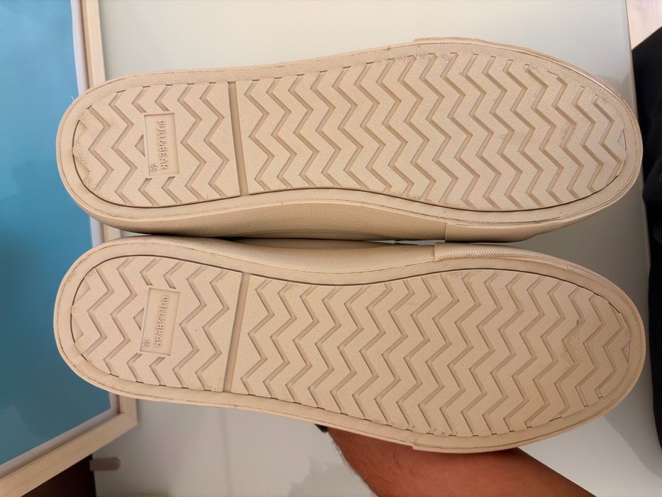 Чисто Нови обувки Pull&Bear